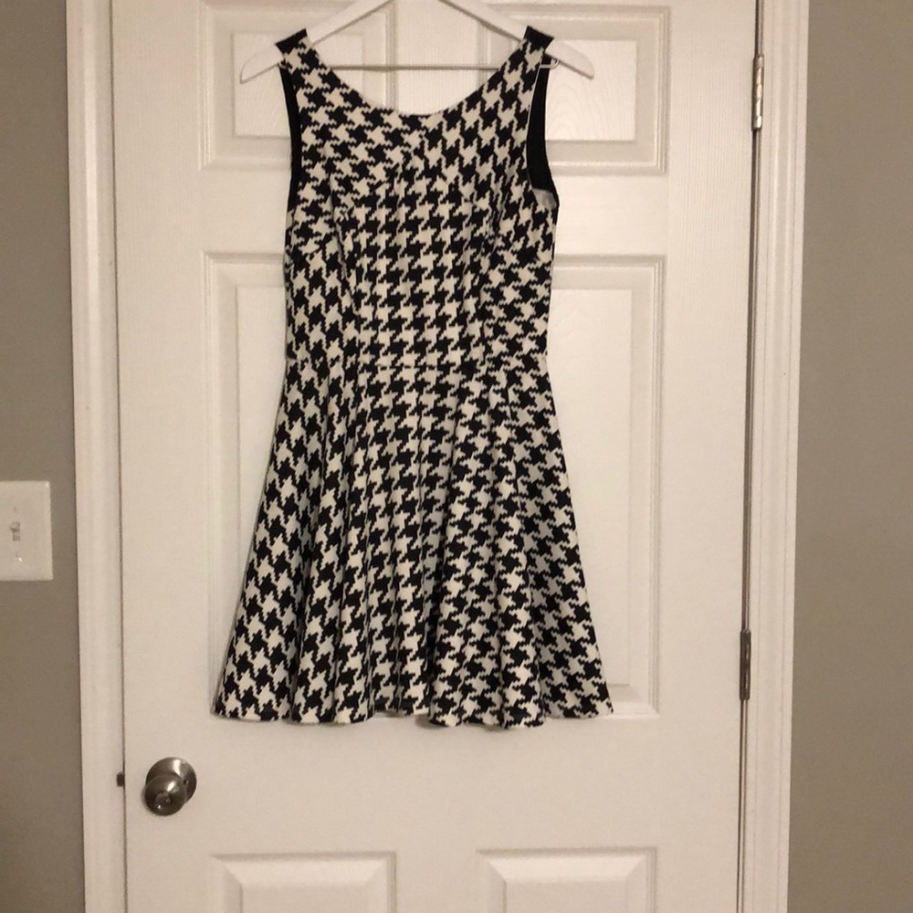 New with tags Francesca’s dress.